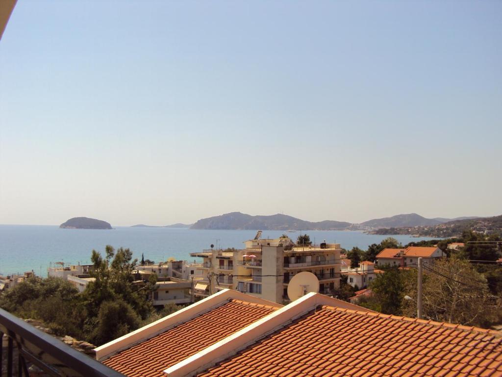 Amalia Aparthotel PalaiónTsiflíkion Quarto foto