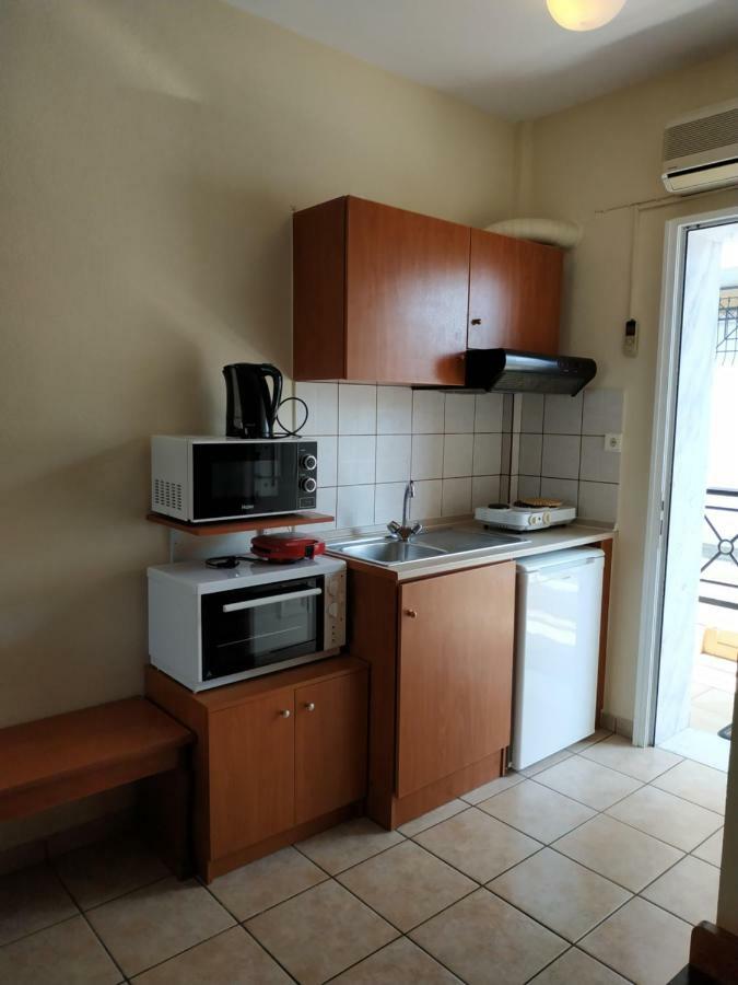Amalia Aparthotel PalaiónTsiflíkion Exterior foto